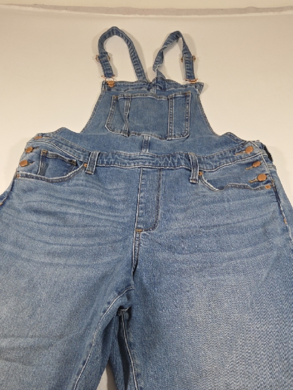 Universal Thread Washed Denim Women’s 12 Overalls Frayed  Hem Distressed Boho - Picture 3 of 15